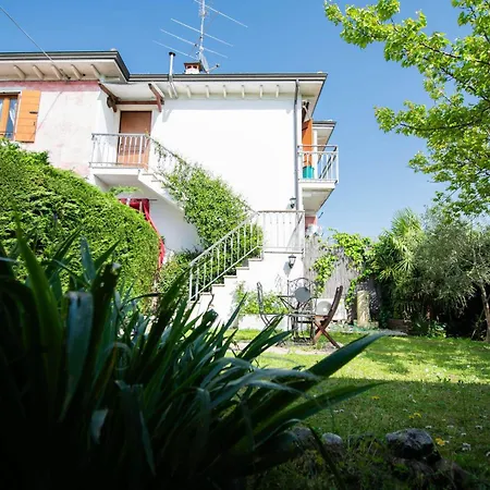 Casa Nel Ferienhaus Garda (Verona)